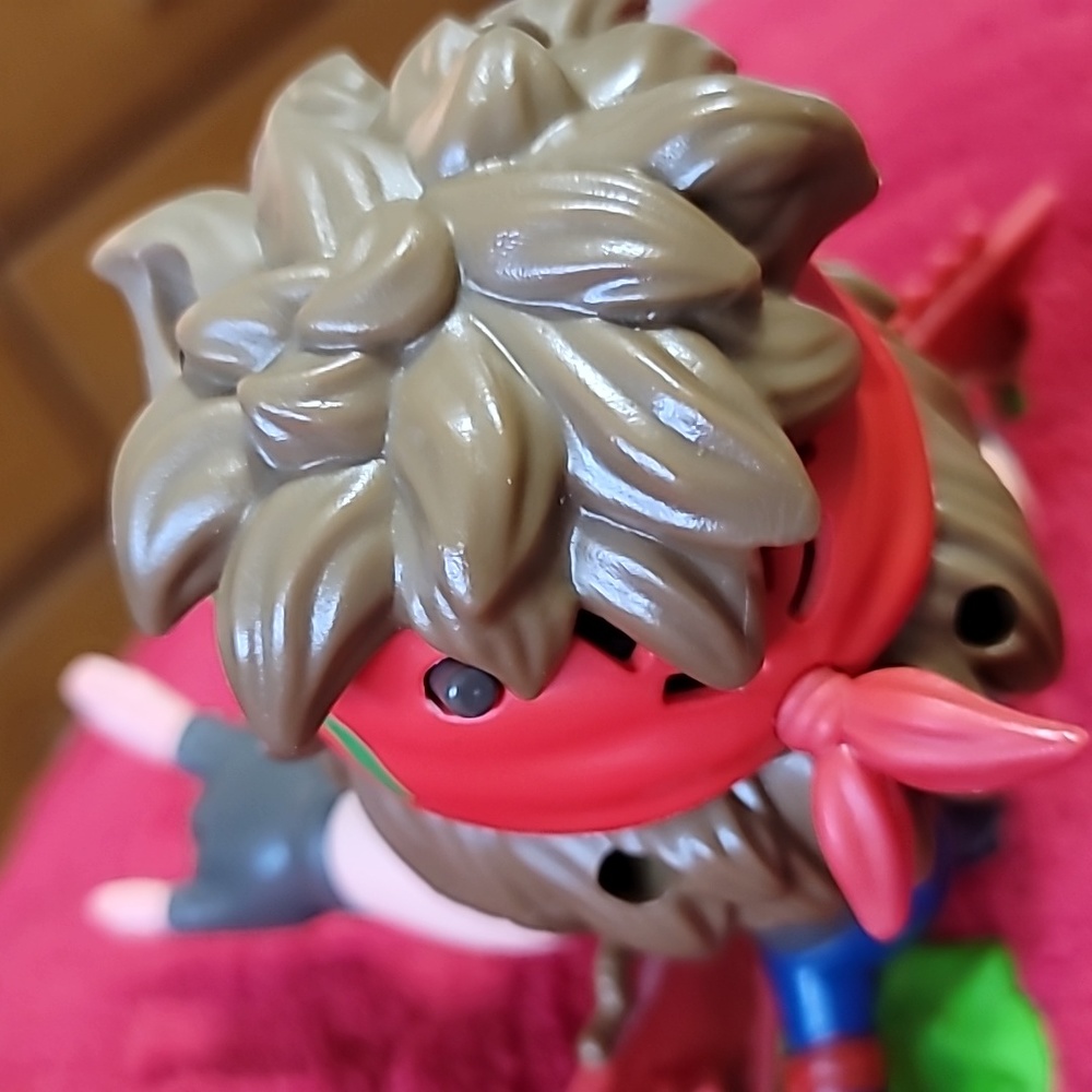 Farty Flip Action Figure - Picture 8 of 8